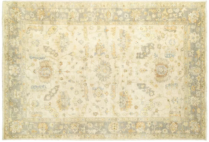 Palace Hand-Knotted Beige/Gray Area Rug